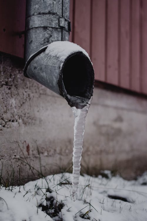 frozen-water-out-of-drain-pipe